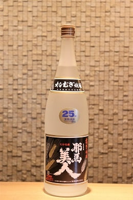耶馬美人(やばびじん)  麦焼酎25°　 1800ml