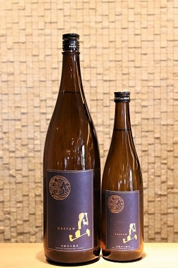 月山 芳醇辛口純米　720ml/1800ml
