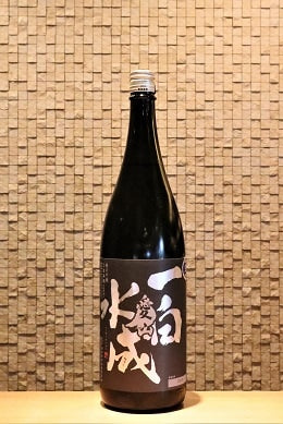 一白水成 純米吟醸 愛山 生酒　1800ml