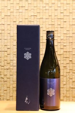 雅楽代  うたしろ ～六華～ 720ml