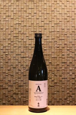 金陵 純米吟醸 イニシャルA 白　720ml