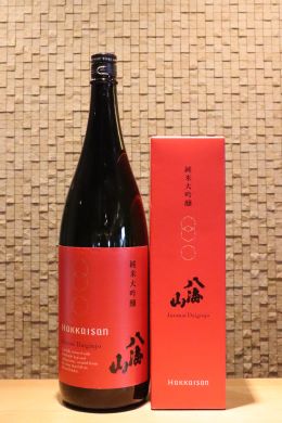 八海山 純米大吟醸 時季限定  720ml/1800ml