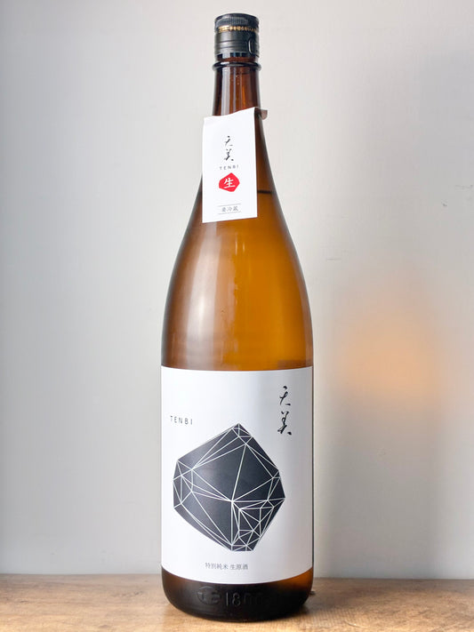天美 特別純米 生原酒 黒天
